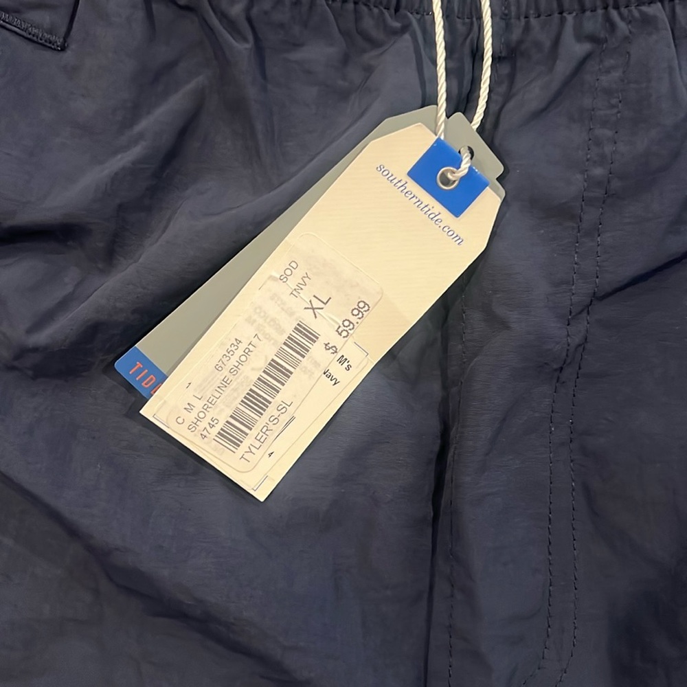 XL southern tide navy men’s swimsuit BRAND NEW WITH TAGS
